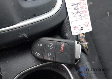 2015 Chrysler 200 Limited z USA, uszkodzony, nr VIN 1C3CCCAB8FN534790